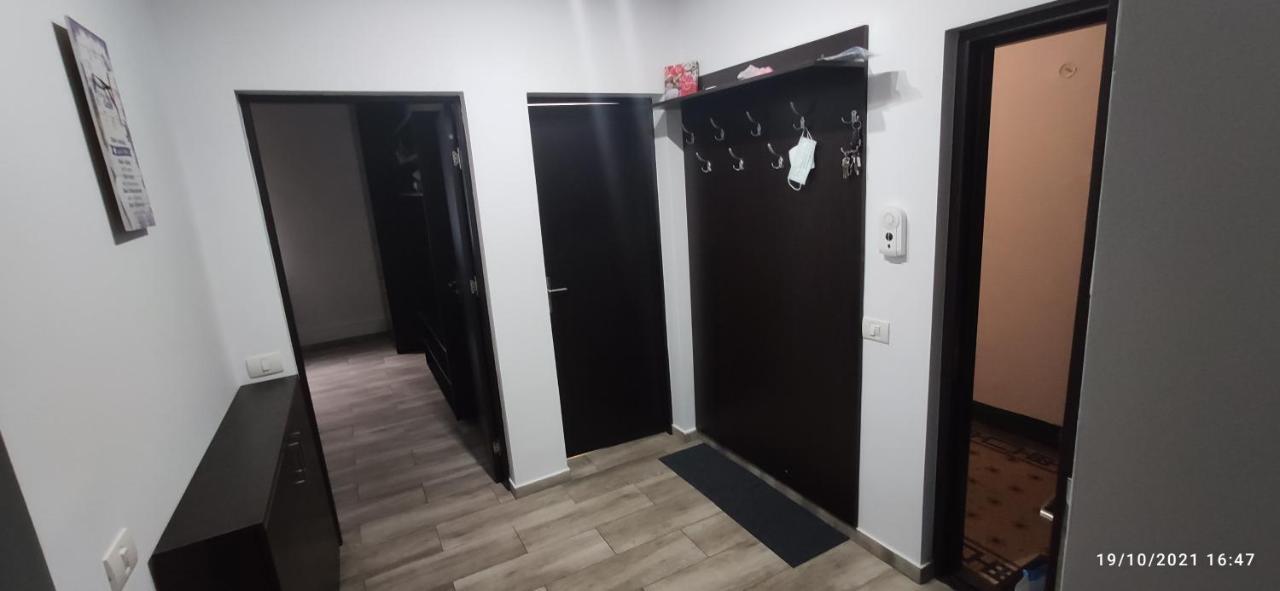 Christie'S 2 Central Apartment Bucureşti Eksteriør bilde